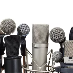 بهترین میکروفن‌ها برای ضبط وکال در سال ۲۰۲۵