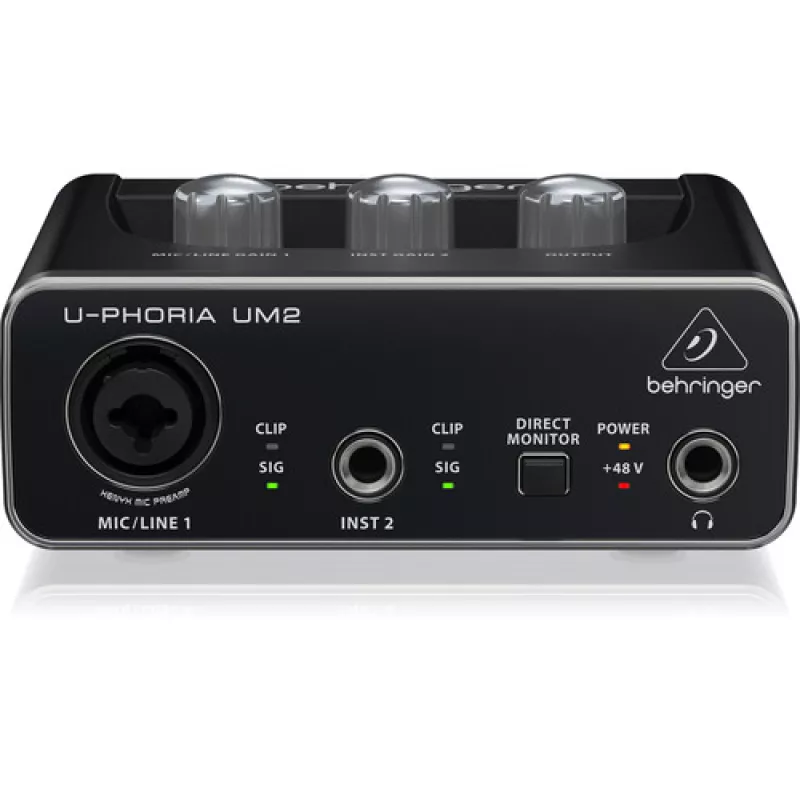 Behringer U-Phoria UM2
