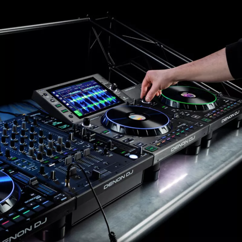 Denon DJ LC6000 Prime