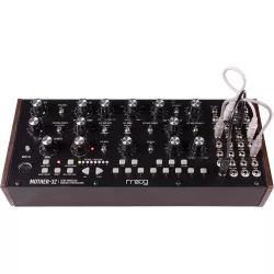 سینتیسایزر Moog Mother-32